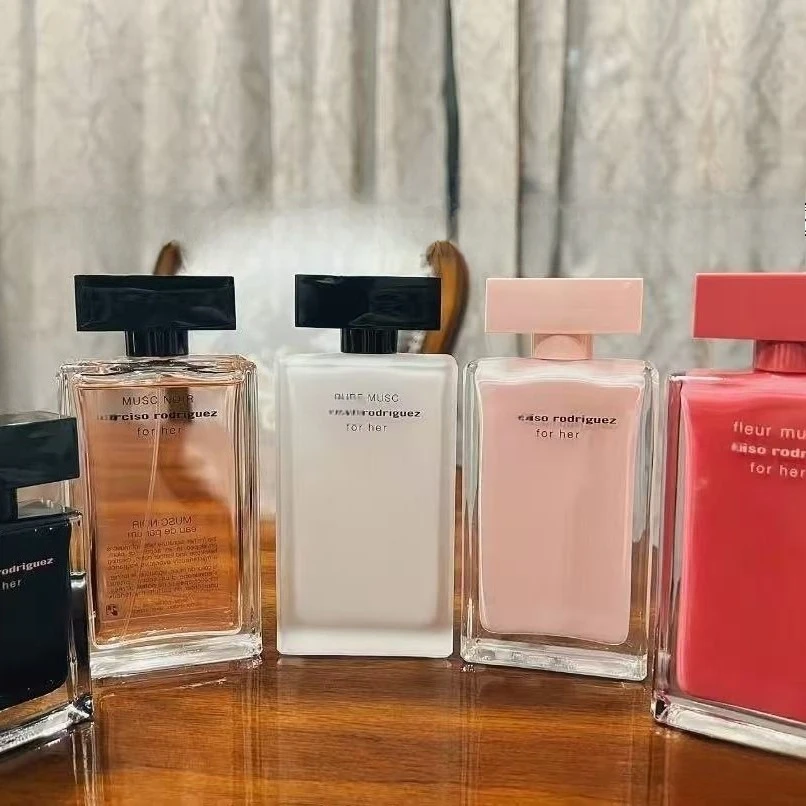 100ml Elegante musk floral eau - Perfume Queen 评论和价格