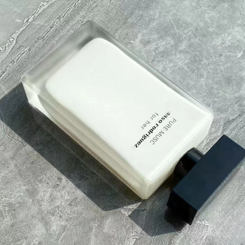 100ml Elegante musk floral eau - Perfume Queen 评论和价格